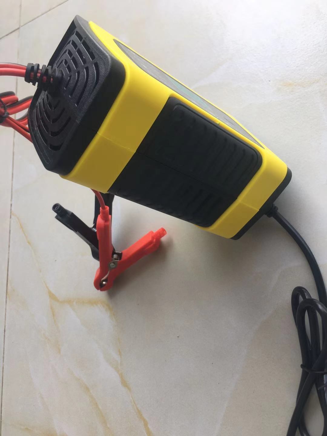 5A 6A Motorcycle Car 12 Volt Lead Acid Battery Charger Pulse Repair