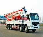 8x4 HOWO Truck Chassis Concrete Boom Truck , 48 / 52m Concrete Boom Pump Truck