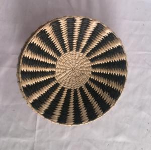 Wholesale 2021 new design High quality Wholesale seagrass wicker wall baskets wall plates hanging decor items from china suppliers