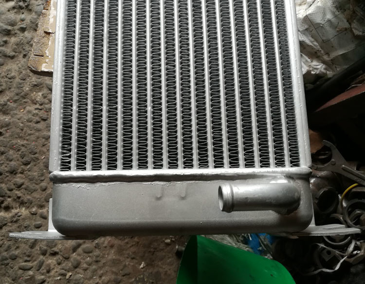 YTO 1204 tractor oil radiator