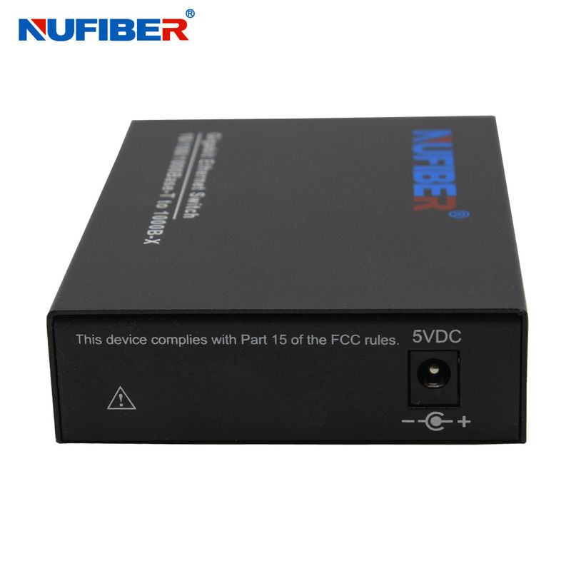 1000M Fiber Ethernet Switch RoHS Approved 2 Port Ethernet Switch Single Mode Fiber Converter
