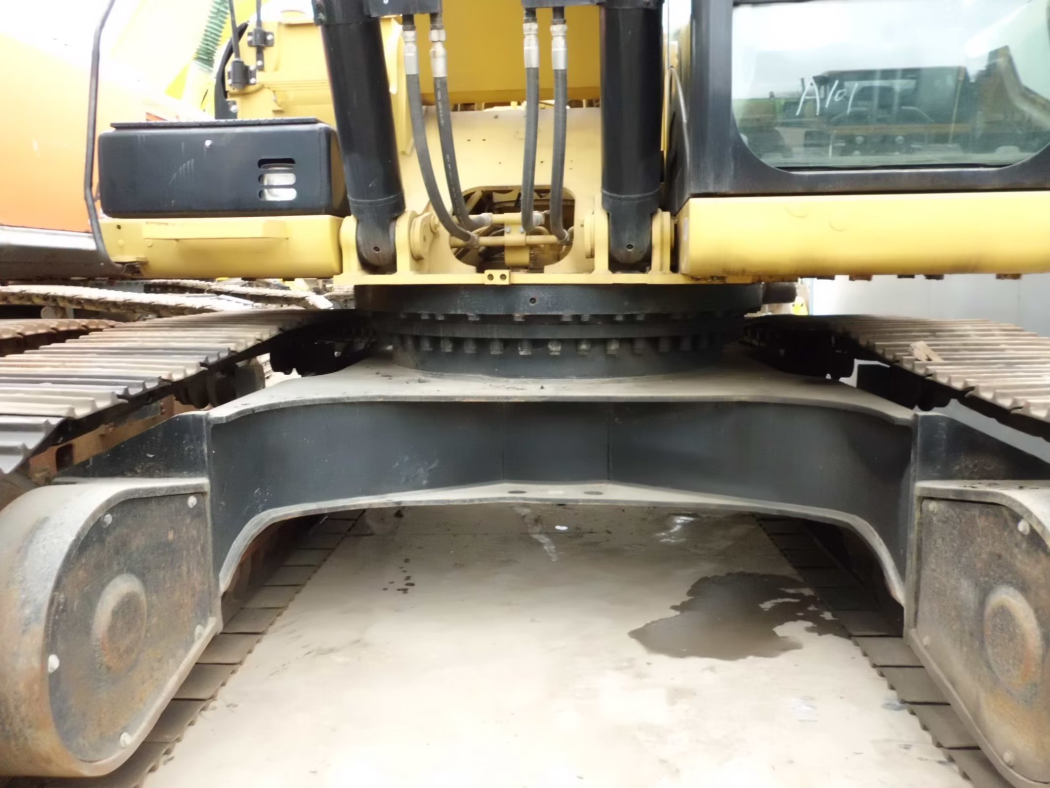 Japan Made Cat 336D Excavator with 10001-20000 Working Hours and Other Hydraulic Valve