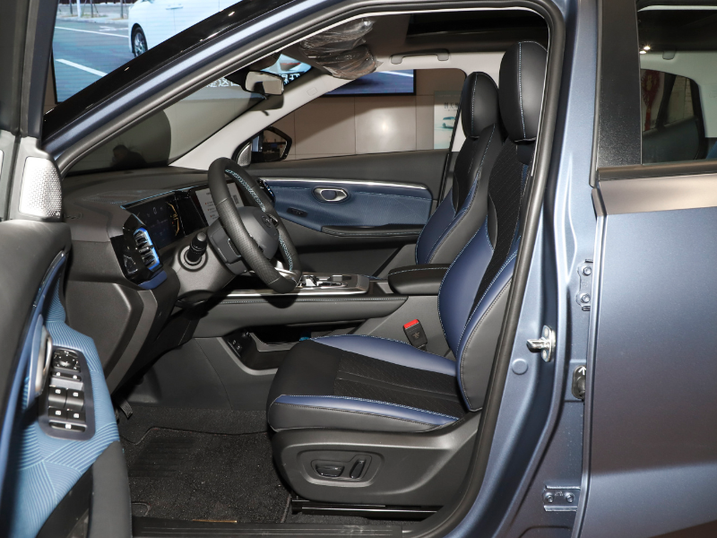 2024 Trumpchi Gs3 Shadow Speed SUV 1.5T Chinese Gasoline Car with Automatic Transmission and LED Headlight