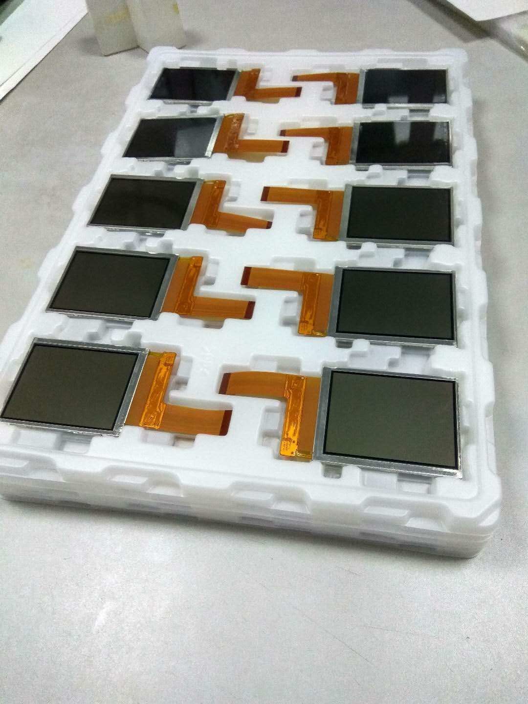 LQ038Q7DB03 Sharp 3.8" LCM 240×320RGB 90cd/m² INDUSTRIAL LCD DISPLAY