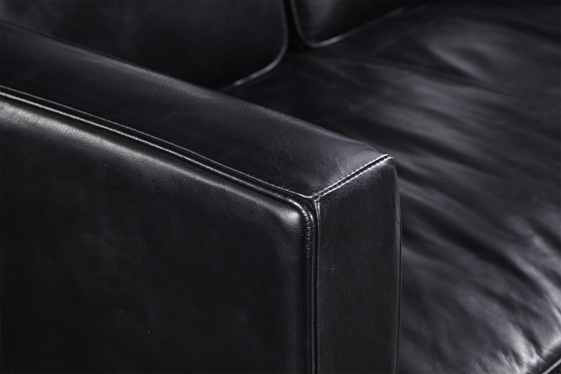 Square Shape 2 Seater Black Leather Couch Iron Painted Legs High - Elastic Sponge
