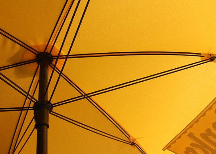 Retractable Rod Windproof Beach Umbrella , Promotional Beach Umbrellas Two Layers
