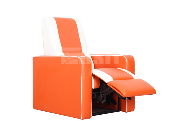 Steel Frame Modern Recliner Chair 5 Years Warranty With Reclining Headrest