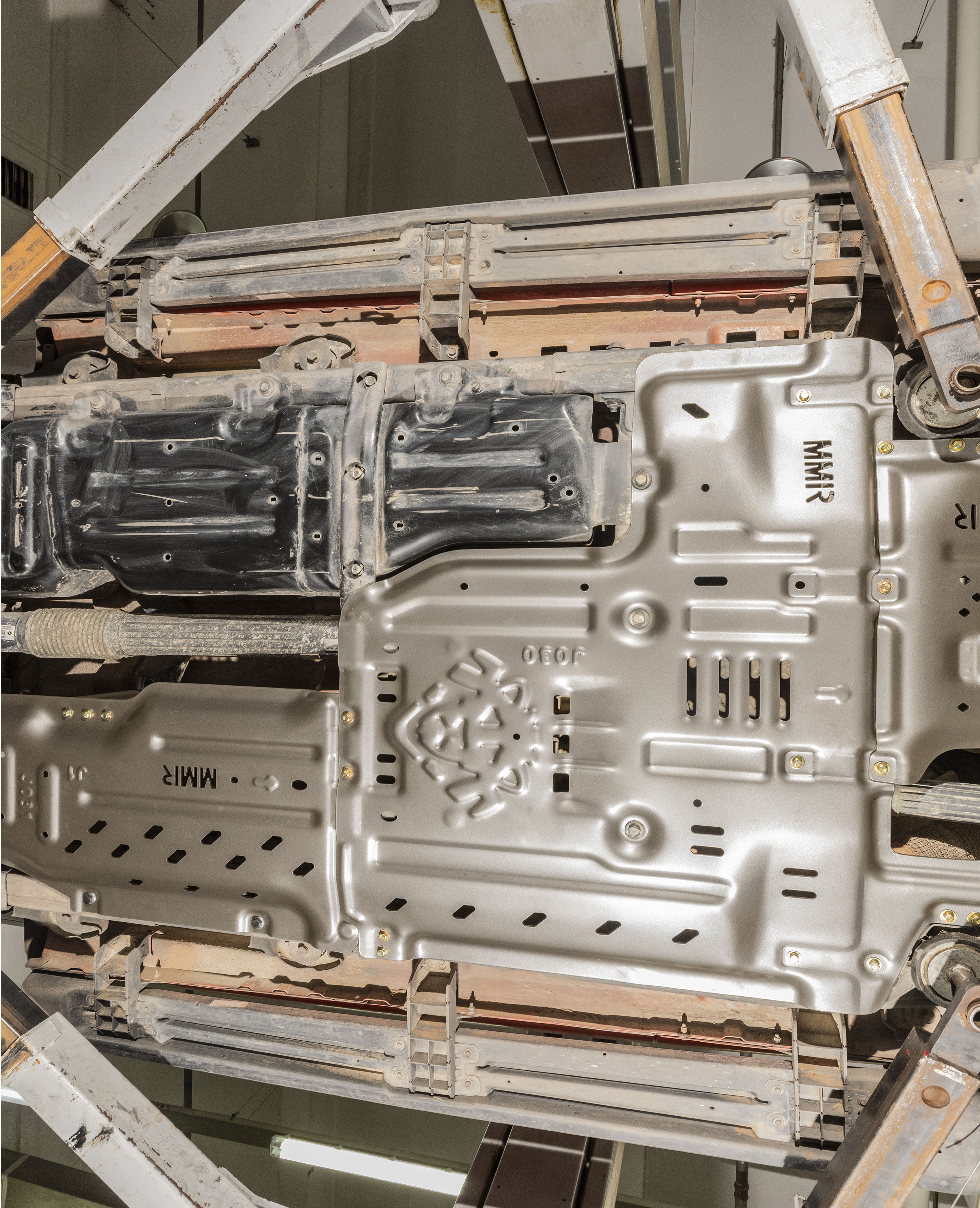 ISO9001 and IATF16949 Accredited Customized Magnalium Engine Radiator for Jeep