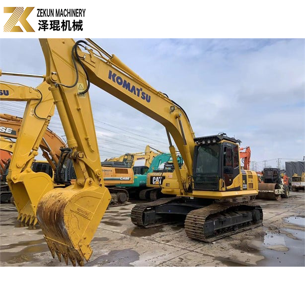 Used KOMATSU PC220-8 Excavator Hydraulic Cylinder 22T 23420KG