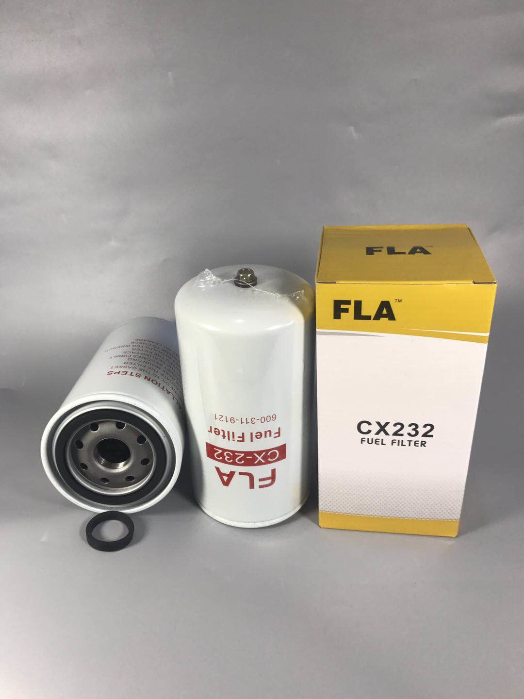 Komatsu Excavator Fuel Filter Small Contaminants Removal Abrasive Resistant
