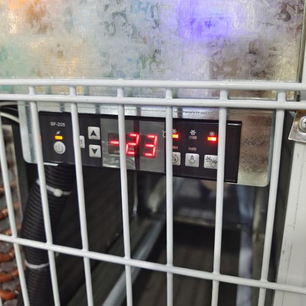 -18℃ Frozen Food Vending Machine Frozen Meals Vending Machine With Microwave Heating