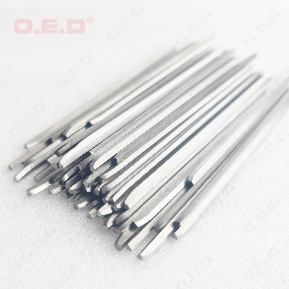 YG11C Tungsten Knife 1100×2 R15 Long Strips Knives Sharp Edges With 90 Degree