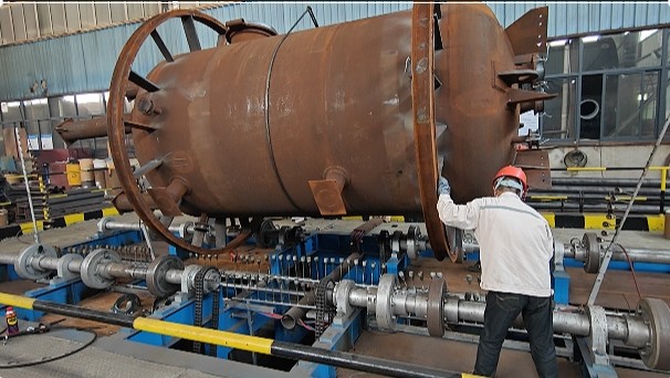 Highly Durable SLP Storage Tanks Carbon Steel Lined Plastic With Excellent Chemical Resistance