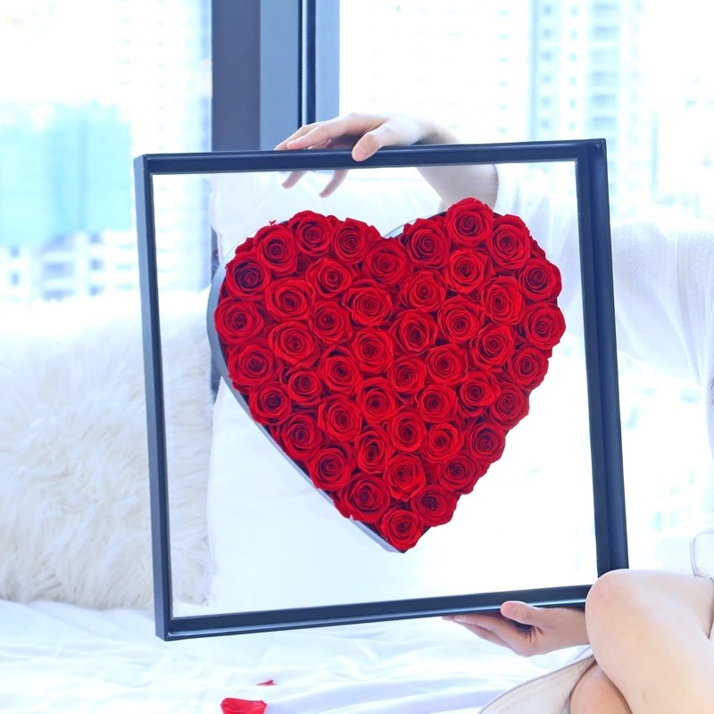 2022 Newest Arrival Real Preserved Roses Heart Shape Box Gift For Valentines Day