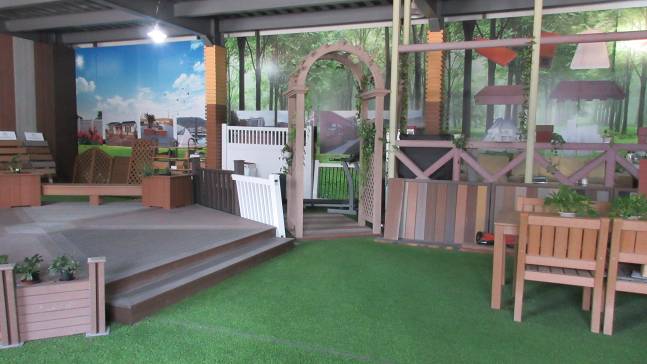 140mm*25mm Luxury Strengthen Outdoor Terrace Deck Garden Flooring with Aluminum Profiles