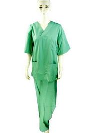 Quality Unisex Disposable Scrub Suits V Neck Disposable Protective Gowns EO Sterilized for sale
