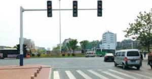 Wholesale Hot Roll Steel Q235 Traffic Light Pole Hot Dip Galvanized For Street from china suppliers