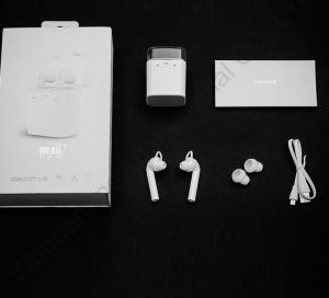 Wholesale White Mobile Phone Accessories Wireless Bluetooth Earphone With Power Bank from china suppliers