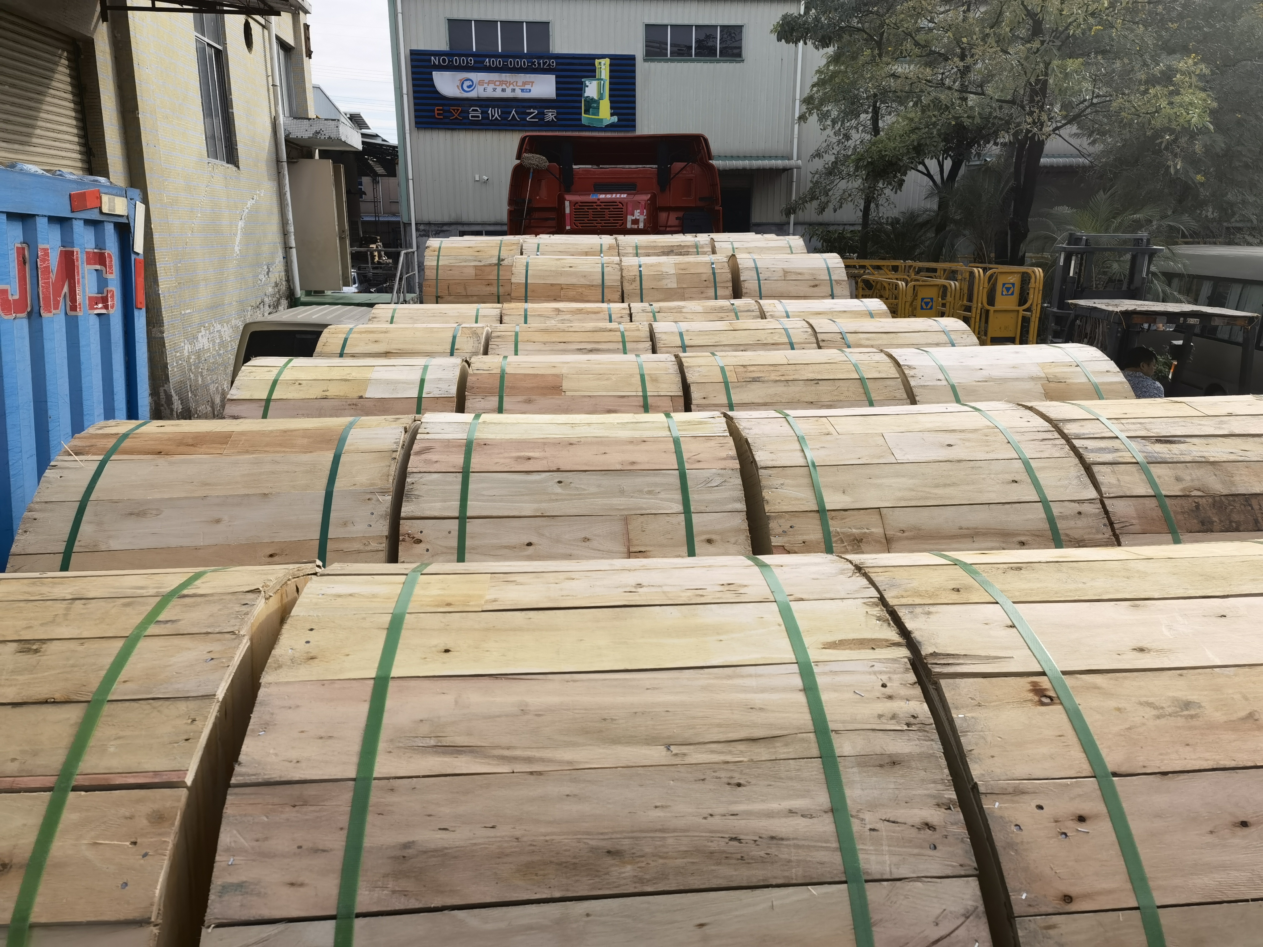 Mini ADSS 12 Core ASU Fiber Optic Cable Self Supporting Span 80m