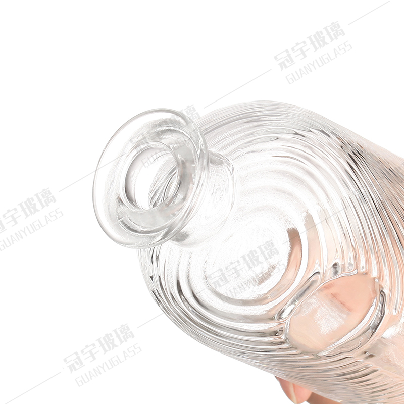 Customized Empty Glass Wine Bottles 500ml 750ml for Clients' Specific Requirements