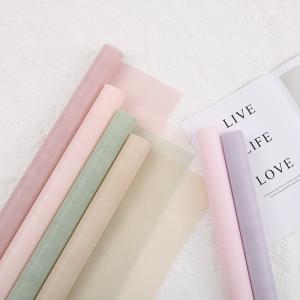 Wholesale Plain Colors Nonwoven Bouquet Packing Paper 25gsm Ecofriendly Wrapping Paper from china suppliers