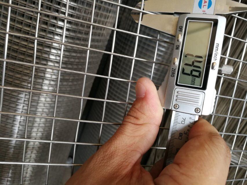 Stainless Steel Welded Wire Mesh, strong and long lasting. resistant to rust, corrosion and harsh chemicals.