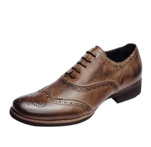 Wholesale Soft Men'S Casual Shoes Normal Size Brown Leather Brogue Sneakers from china suppliers