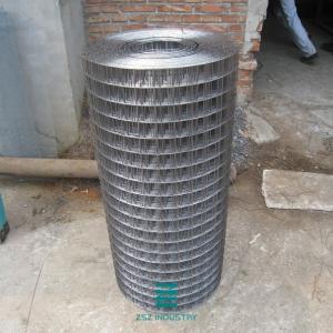 Wholesale Welded Iron Wire Fencing Roll 3/4&quot; X 3/4&quot; 0.9mm Wire Diameter Silver Color from china suppliers