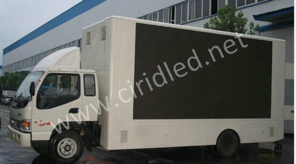 Commercial P8 Truck Mounted LED Display , LED Billboard Truck Full Color