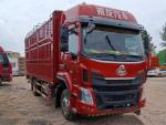 10 Ton Column Plate 26 Feet Used Cargo Trucks For Transport Business In Good