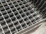 Long Lasting Performance Drainage Serrated Steel Grating 35mm Bearing Bar
