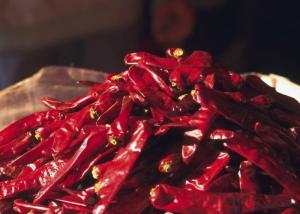 Wholesale Red Erjingtiao Dried Chilis Spicy Stemmed Dehydrating Chili Peppers from china suppliers