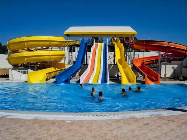 Anti Corrosion Fiberglass Slides Outdoor Water Games Aquatic Park Child Play