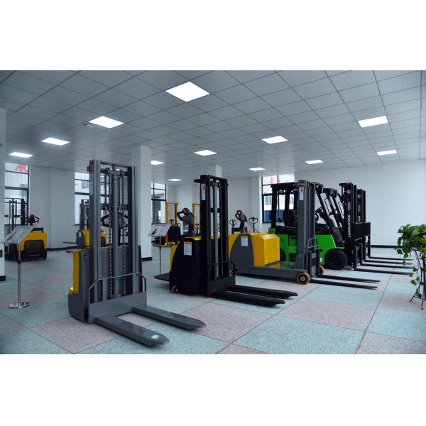2000kg 3000mm Electric Stacker Big Capacity Forklift Power Pallet Stacker