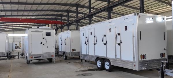 GTT-4S Luxury Mobile Toilet Trailer Outdoor weeding Customized Toilet Trailer