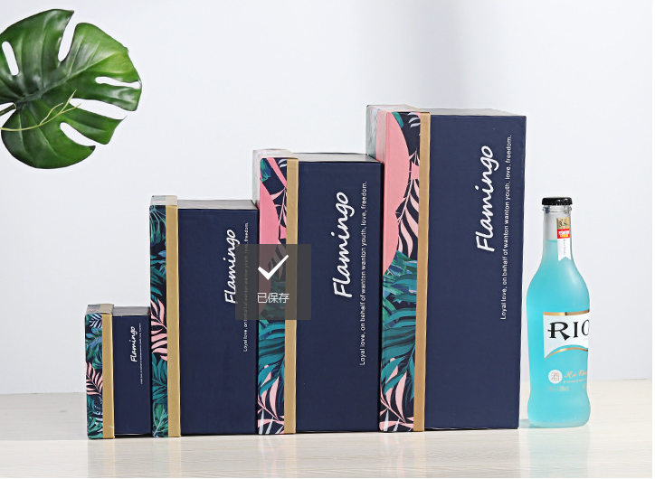 Wholesale Custom Recycled Materials paperboard packaging gift box set paper bag