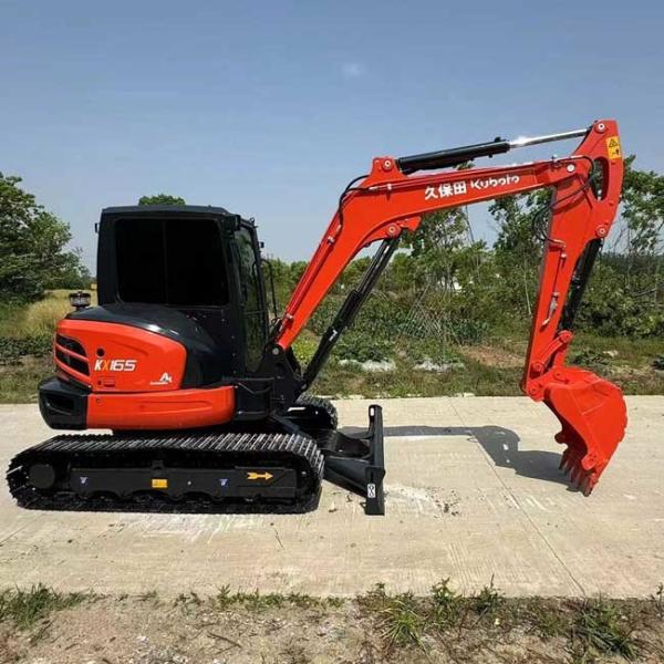 Original Compact 0.24m3 Bucket Capacity Compact Used Excavator Kubota KX165-5