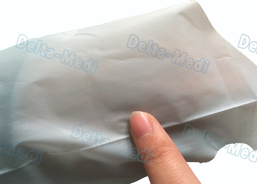 Environmental CPE Disposable Plastic Aprons , Disposable Medical Aprons For Testing