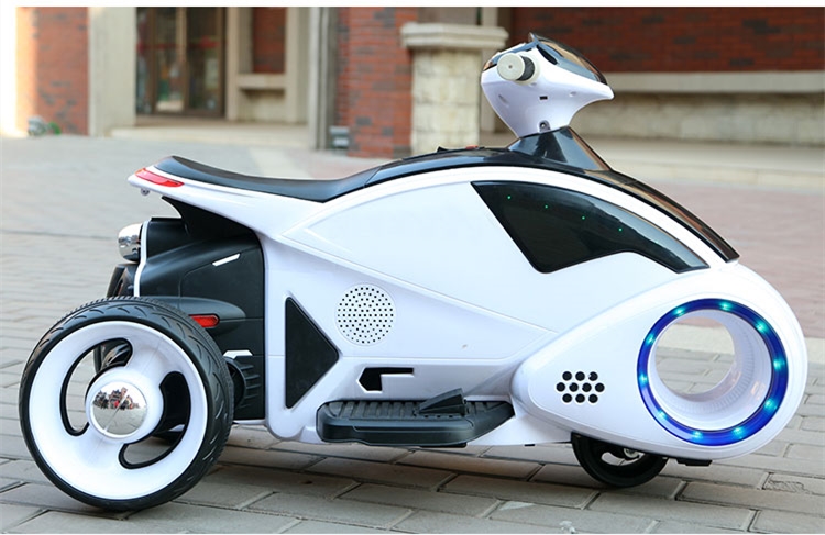 Ride On Toy 3-Wheel Children's Electric Motorcycle with Flashing Wheels and Music