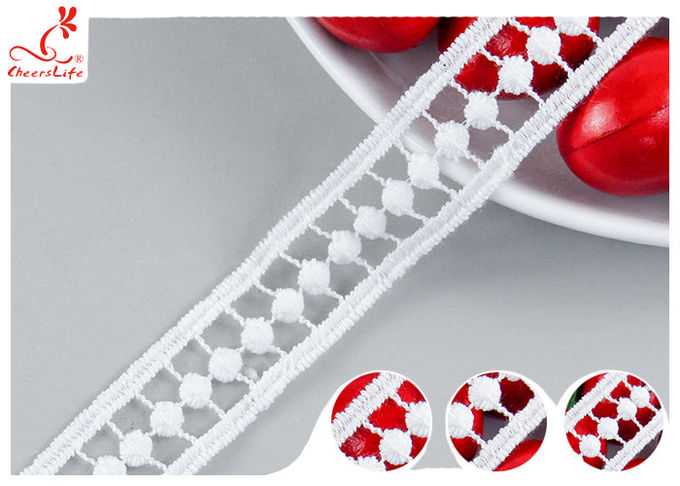 2CM White Guipure Embroidered Lace Trim With Poly Milk Silk Pass OEKO TEX 100