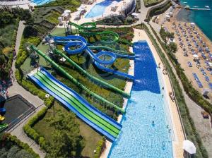Wholesale Resort Beach FRP Hill Water Slide Cluster Customized Big Water Slide For Adults from china suppliers