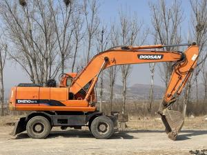Wholesale Original Used Doosan Wheel Excavator DH210-7 Earth Moving Equipment from china suppliers