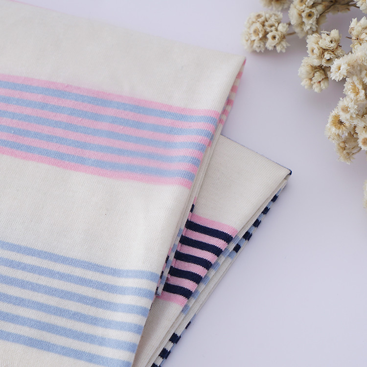 Breathable And Soft Hygroscopic Cotton ​Striped Material Fabric For Casual Wear