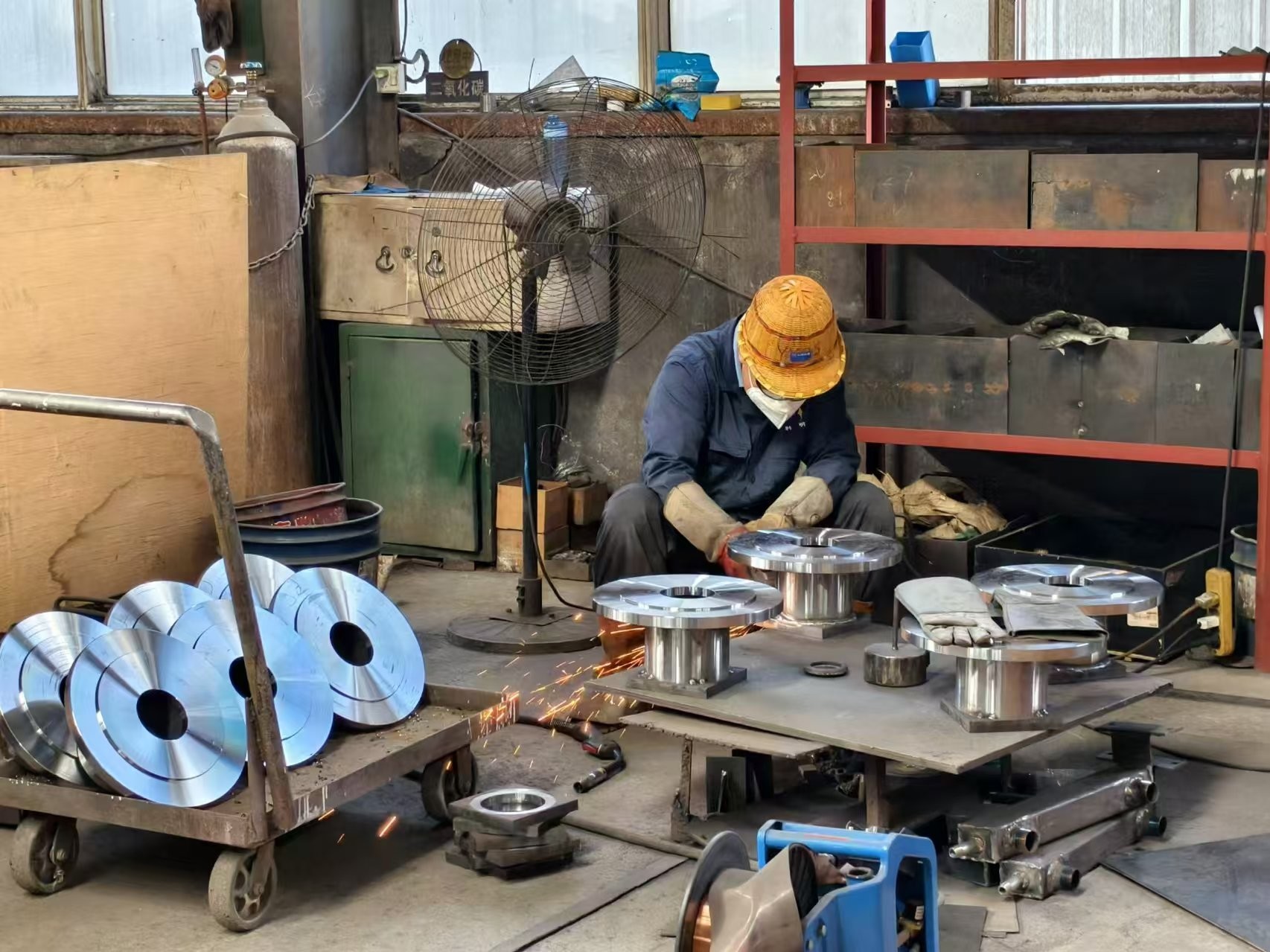 Efficiency Screw Type Shotcrete Machine Screw Plastering For Pit Support