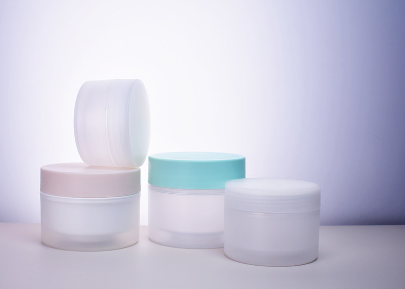 PP Plastic Cosmetics Container Double-Walled Frosted Cream Jar With Lids- High Quality, Refillable, Customized