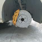 Mercedes Benz C200 Car Brake Calipers Upgrade 6 Pot Claipers And 355MM Discs