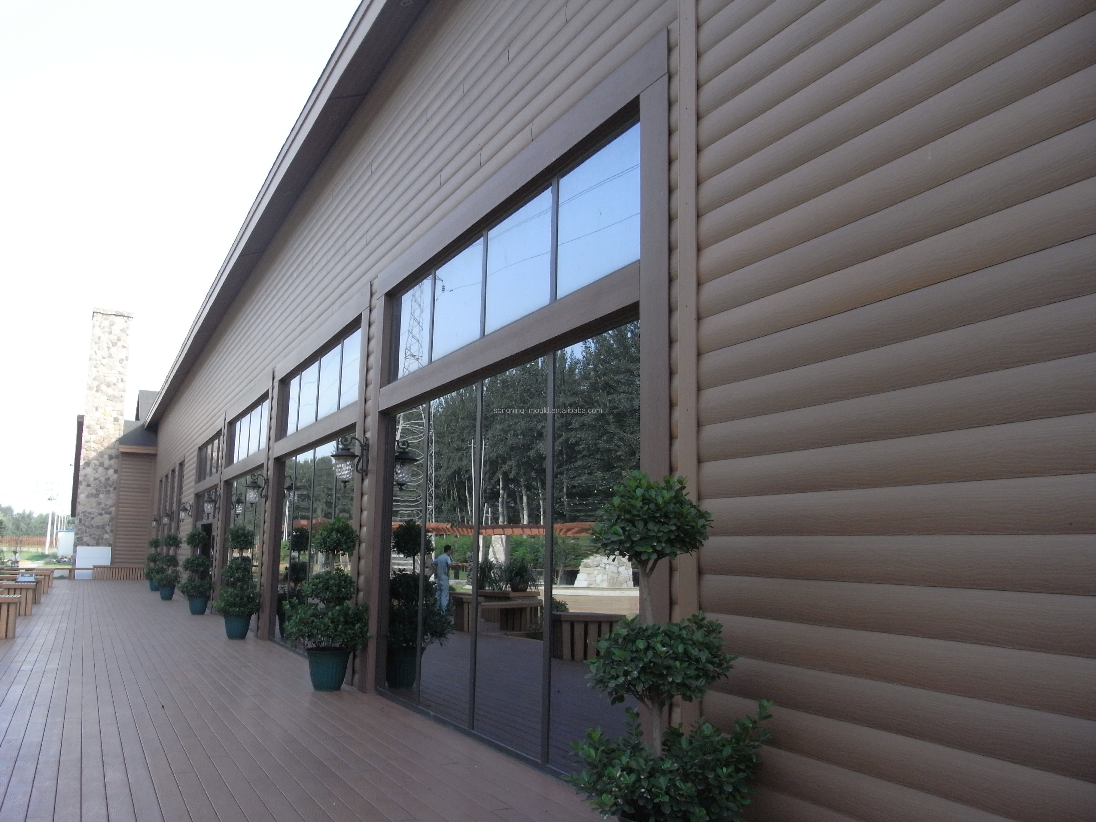 Cover Laminating WPC Weatherboard Cladding Panel for Prefabricated Exterior Wall Facade