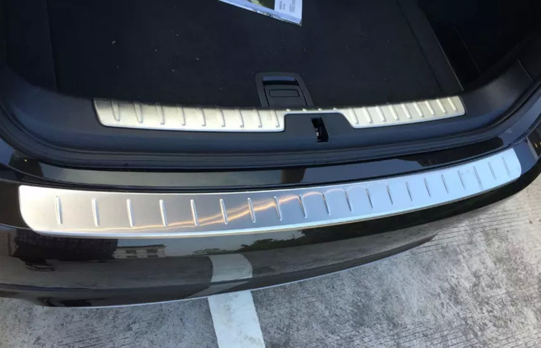 BMW New X6 E71 2015 Stainless Steel Outer Back Door Sill Rear Bumper Scuff Plate
