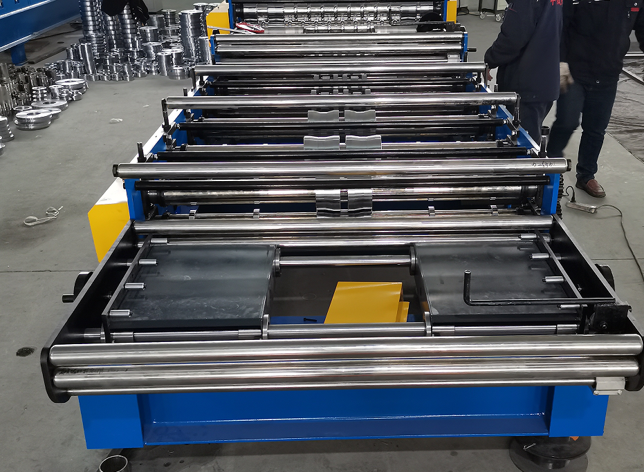 main rolling forming machine