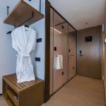 US Hotel Furniture Foshan Modern Standard King Size Bedroom 3 Star Indoor for